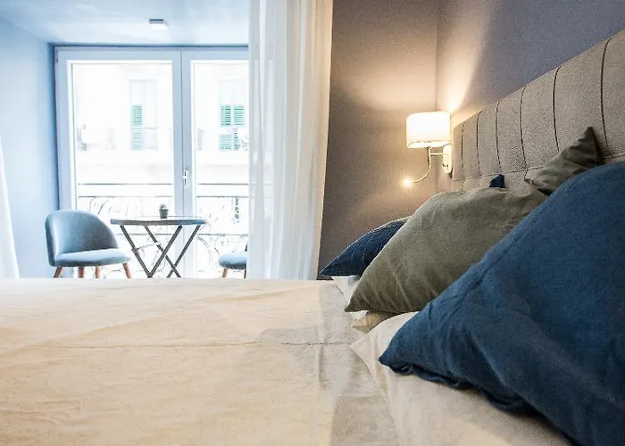 Bed & Breakfast Art House 3*