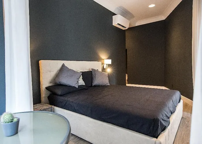 Art House Bed & Breakfast Neapol
