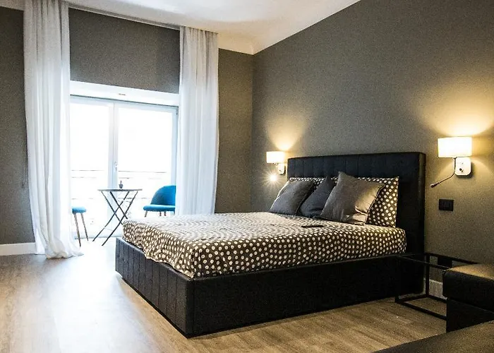 Art House 3*