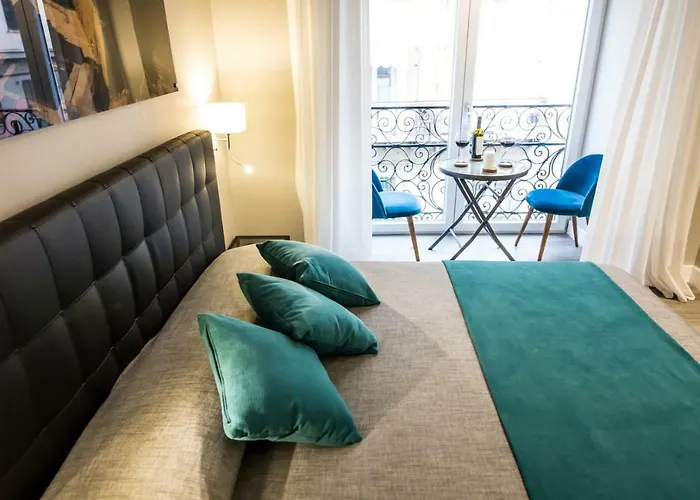 Art House Bed & Breakfast Neapol