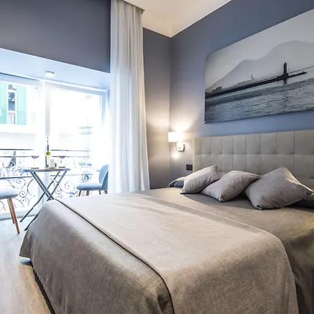 Art House Oda ve Kahvaltı Napoli