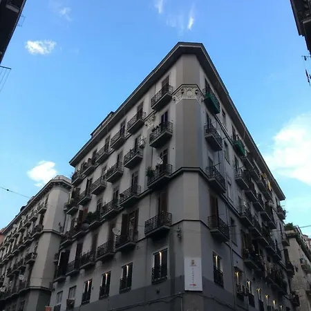 Art House Nocleg ze śniadaniem 3*