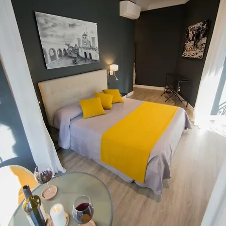 Art House Nocleg ze śniadaniem 3*