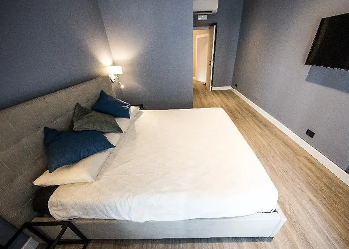 Art House Bed & Breakfast 3*