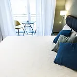 Art House 4*