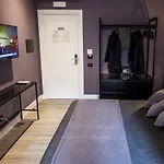 Bed & Breakfast Art House 4*