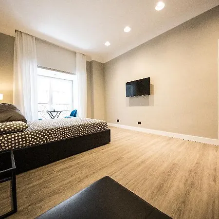 Art House Bed & Breakfast 4*
