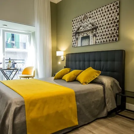 فندق مبيت وإفطار Art House نابولي